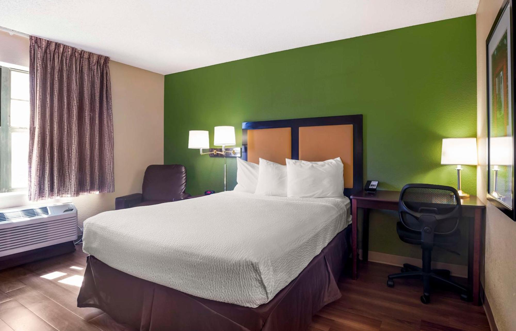 Extended America - - Mission Valley - Stadium Hotel San Diego